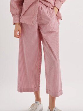 Suzie Kondi red pinstripe wide leg pants cropped size SMALL